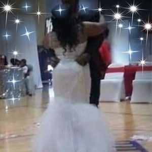 Meet your Posher, E'nice